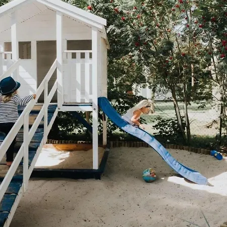 別荘 Marynarskie Mit Der Aussicht Auf Spielplatz By Interhome ポビエロボ