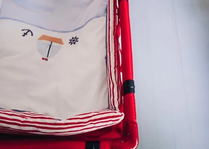 別荘 Marynarskie Mit Der Aussicht Auf Spielplatz By Interhome ポビエロボ